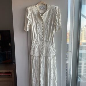 VINTAGE Sarah Elizabeth 80s shoulder pad embroidered dress